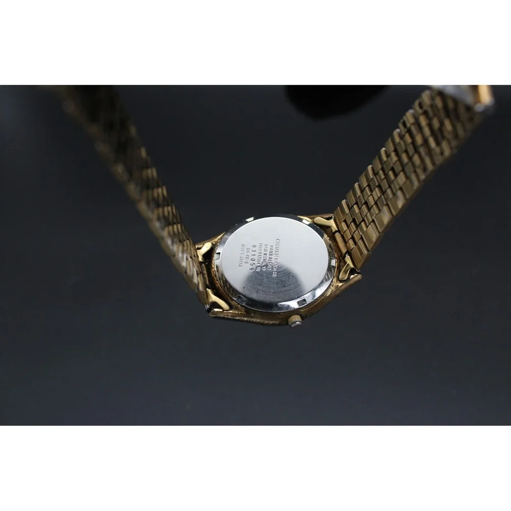 Vintage Citizen Quartz Day Date 36mm Gold Tone New Crystal Runs Japan